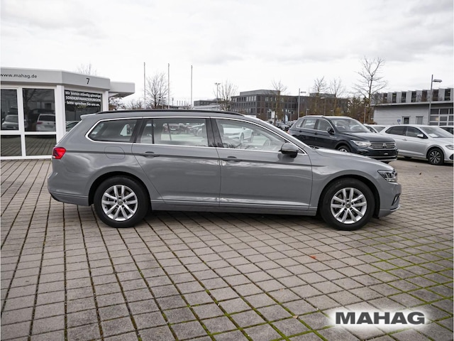 Volkswagen Passat 1.5 TSI Business DSG Variant