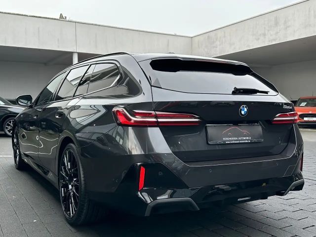 BMW 520 520d M-Sport Touring