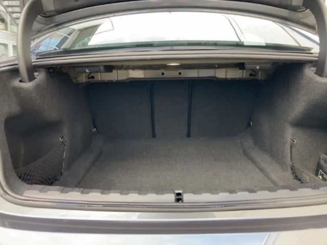 BMW 318 318d Comfort pakket M-Sport Sedan