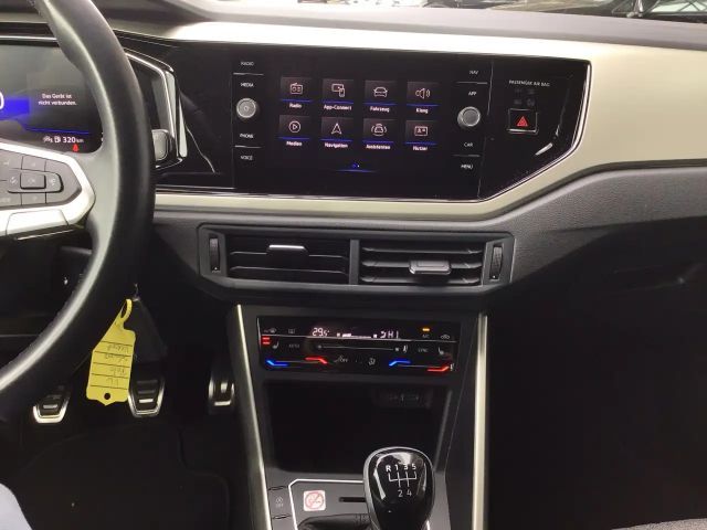 Volkswagen Polo Move