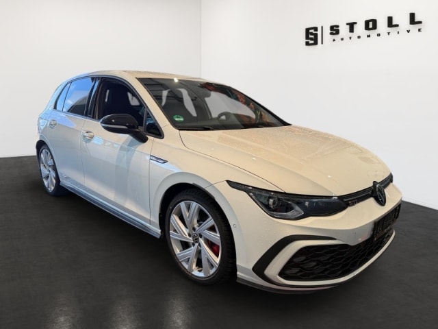 Volkswagen Golf 2.0 TSI DSG Golf VIII
