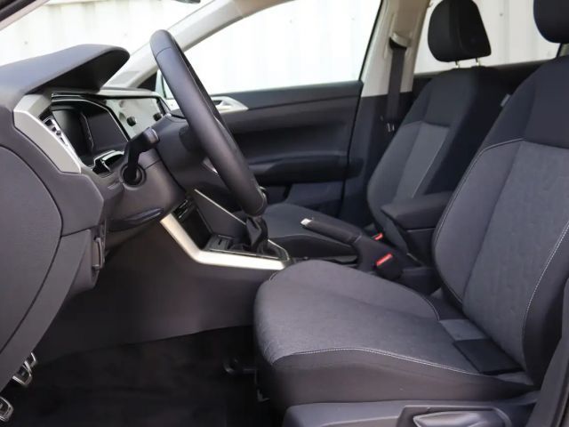 Volkswagen Polo Move