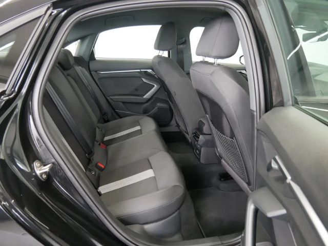 Audi A3 35 TFSI Sedan