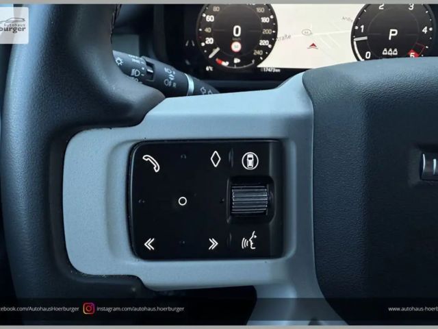 Land Rover Defender 110 AWD D250 Dynamic SE