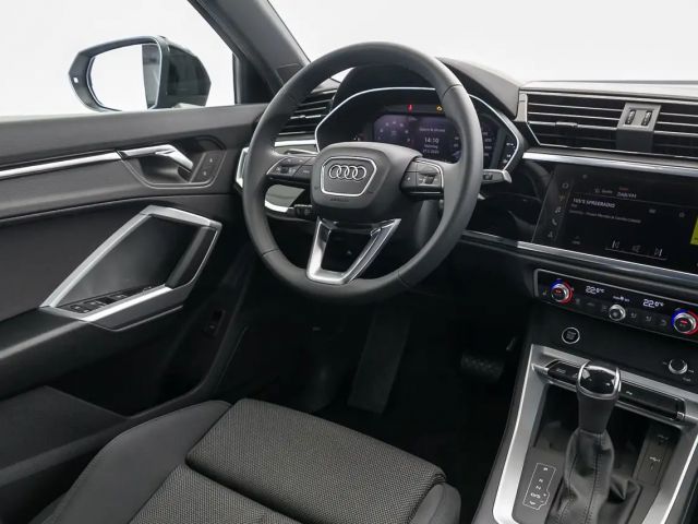 Audi Q3 35 TFSI S-Tronic