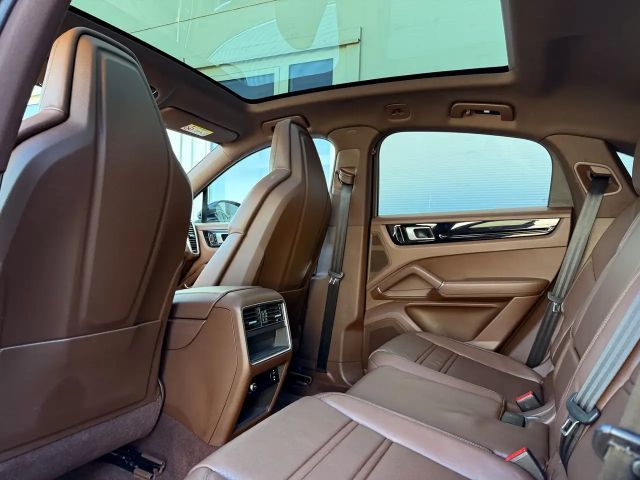 Porsche Cayenne Coupé E-Hybrid