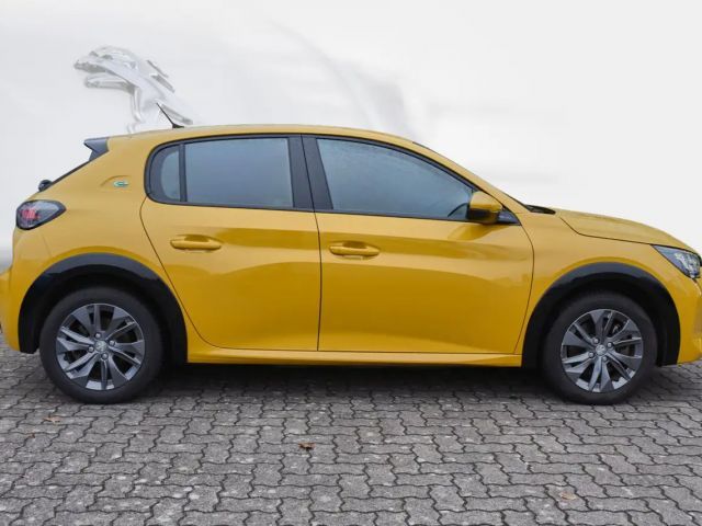 Peugeot E-208 Active Pack
