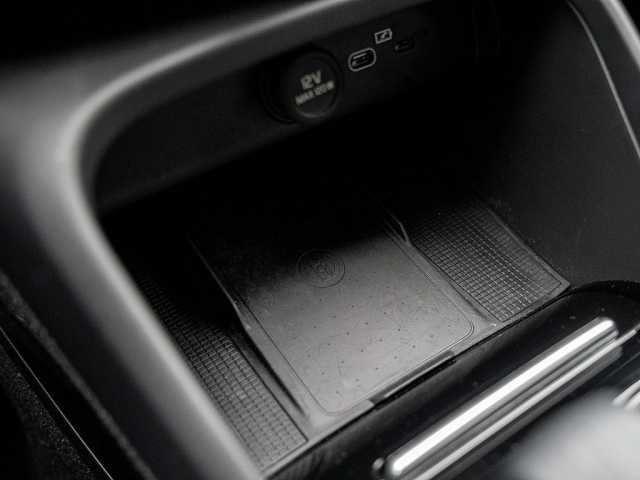 Volvo XC40 Core Recharge