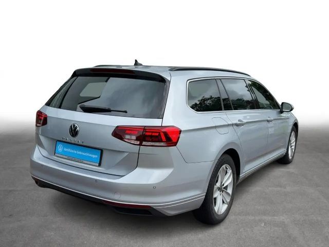 Volkswagen Passat 2.0 TDI Business DSG Variant