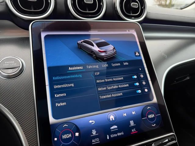 Mercedes-Benz C 220 AMG Line C 220 d Sedan