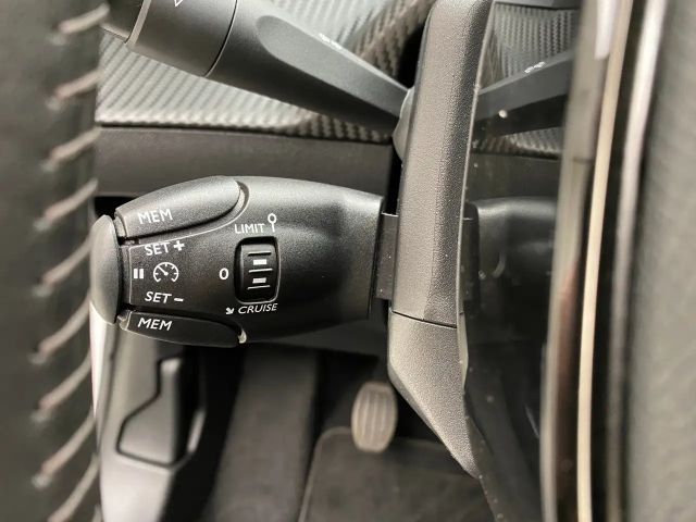 Peugeot 208 Allure Pack