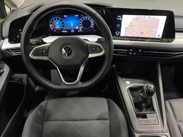 Volkswagen Golf 1.0 TSI Life Variant