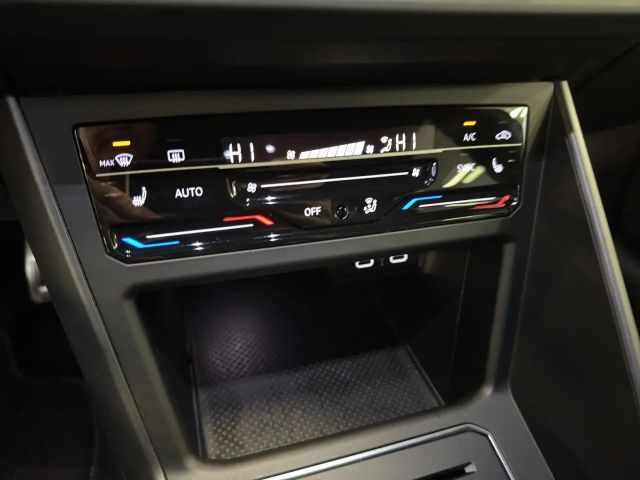 Volkswagen Taigo 1.5 TSI DSG R-Line