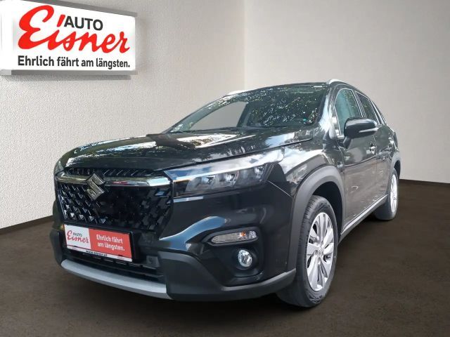 Suzuki S-Cross Hybrid