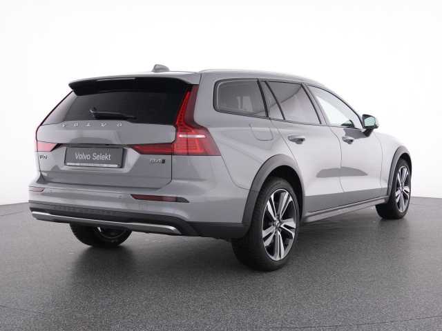 Volvo V60 Cross Country CC