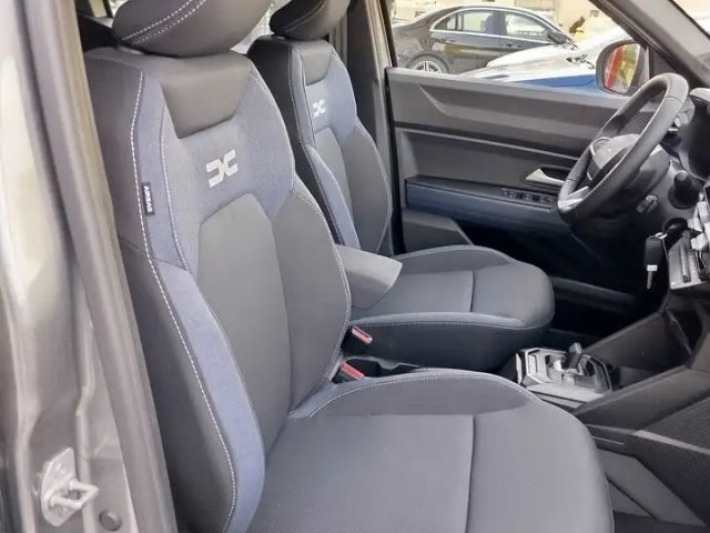 Dacia Duster Hybrid 140