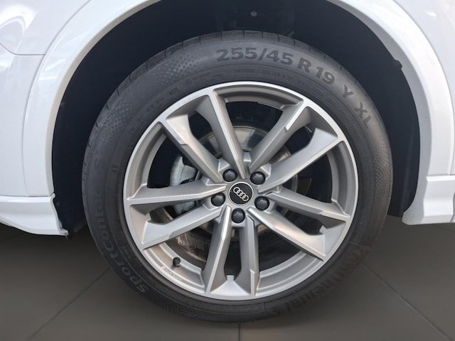 Audi Q3 35 TDI S-Tronic