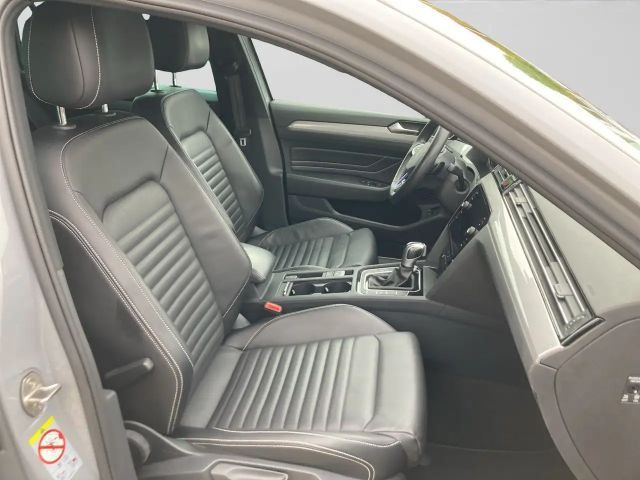 Volkswagen Passat GTE Variant