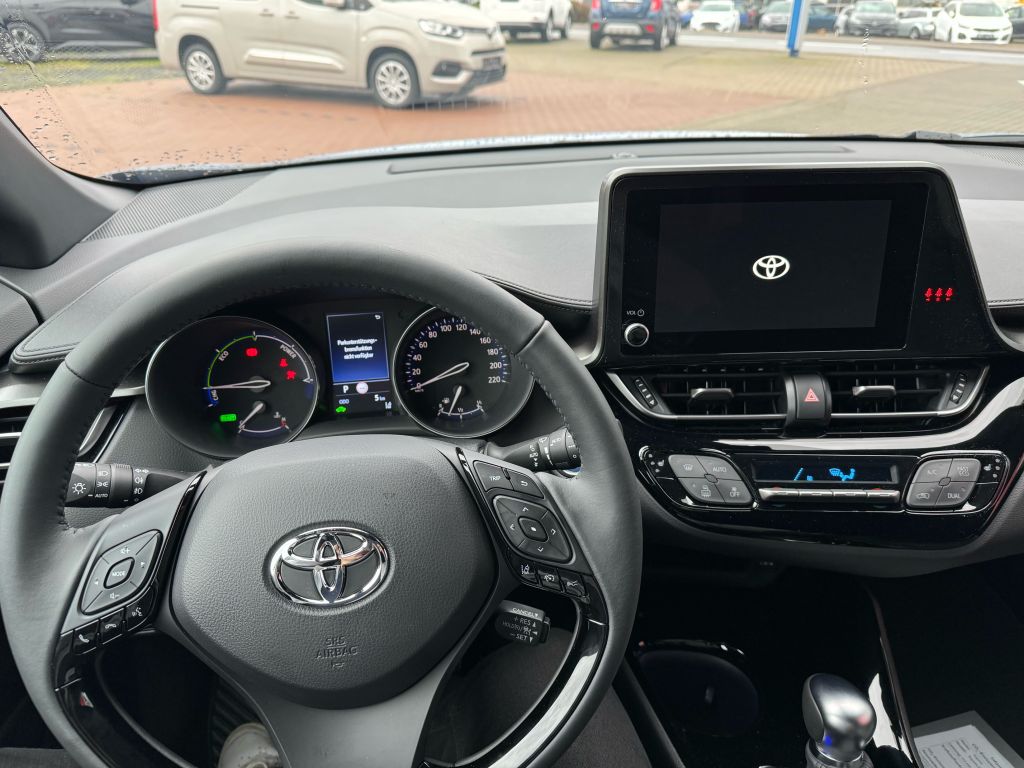 Toyota C-HR 5-deurs Bi-Tone