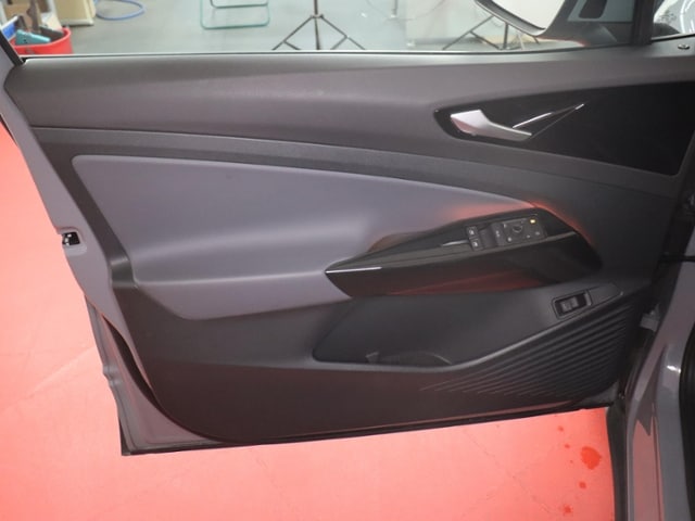 Volkswagen ID.5 150 kW 77 KWh IQ.Drive