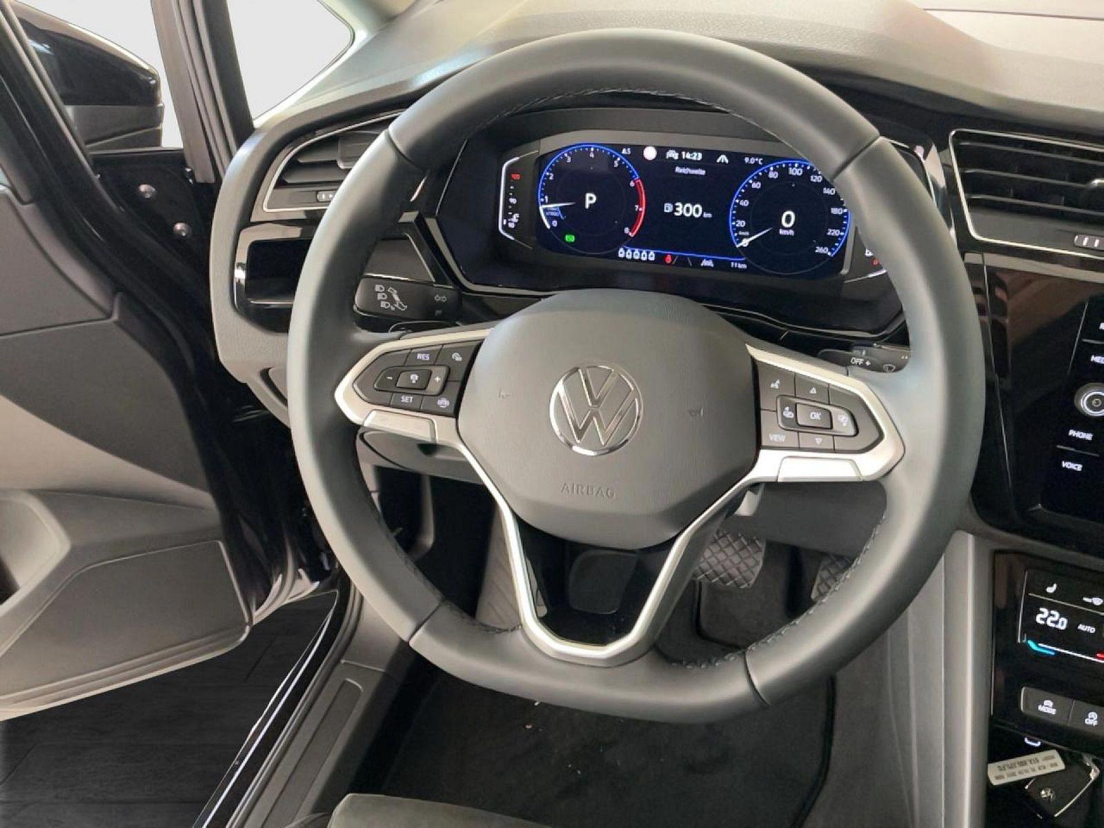 Volkswagen Touran 1.5 TSI DSG Highline