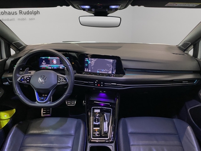 Volkswagen Golf 2.0 TSI 4Motion DSG Golf VIII