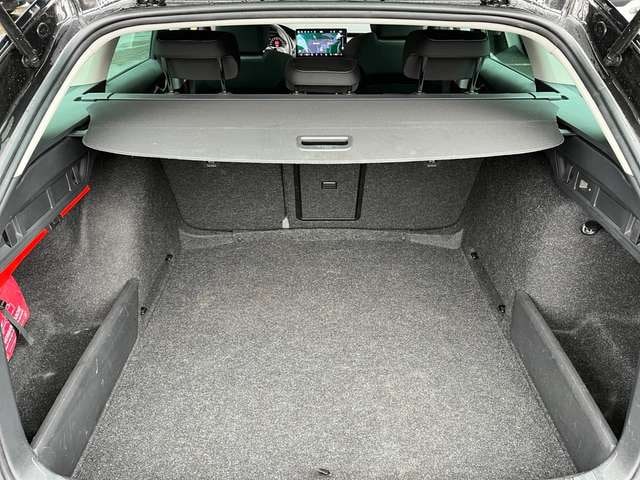 Skoda Octavia Combi Selection