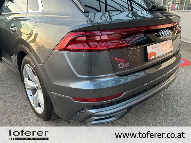 Audi Q8 55 TFSI Hybride Quattro