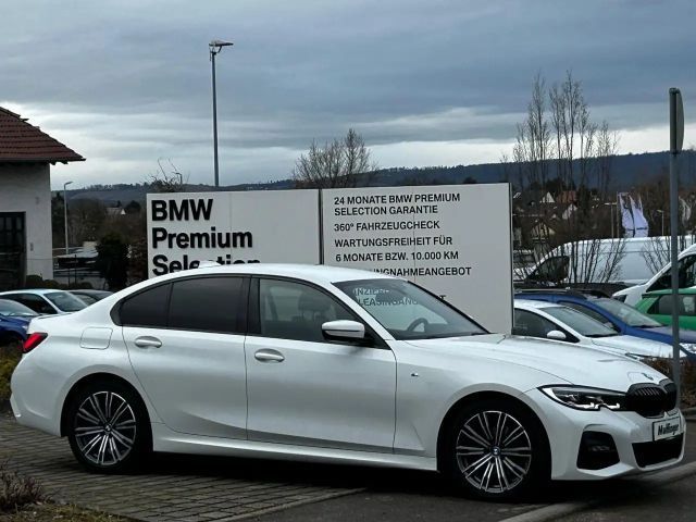 BMW 320 320d M-Sport Sedan xDrive