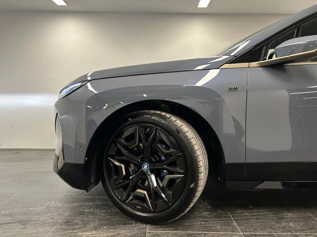 BMW iX M-Sport M60