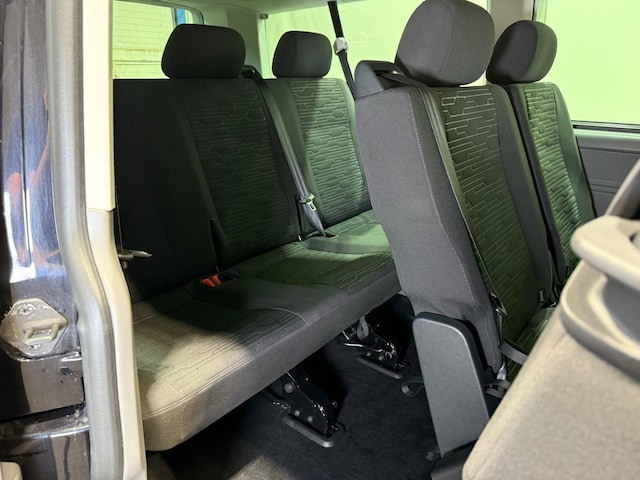 Volkswagen Caravelle 2.0 TDI DSG Lang T6