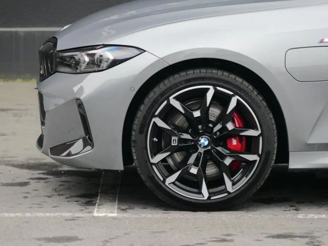 BMW 330 330e M-Sport Touring