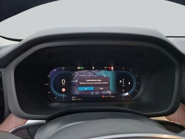 Volvo XC60 AWD Dark Plus