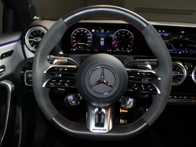 Mercedes-Benz A 45 AMG 4MATIC AMG Line