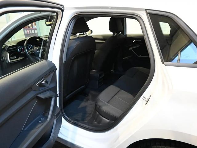 Audi A3 30 TDI Sedan