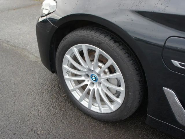 BMW 530 530e Touring