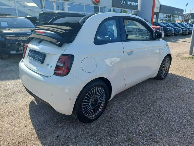 Fiat 500e Icon