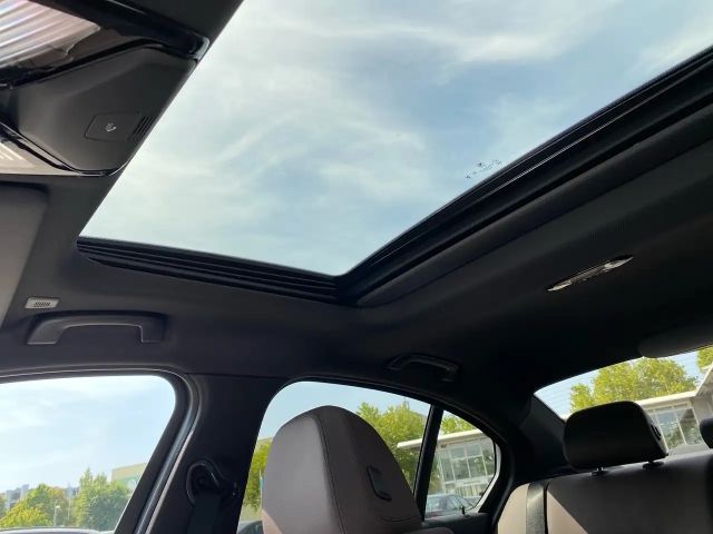 BMW 330 330i M-Sport Sedan