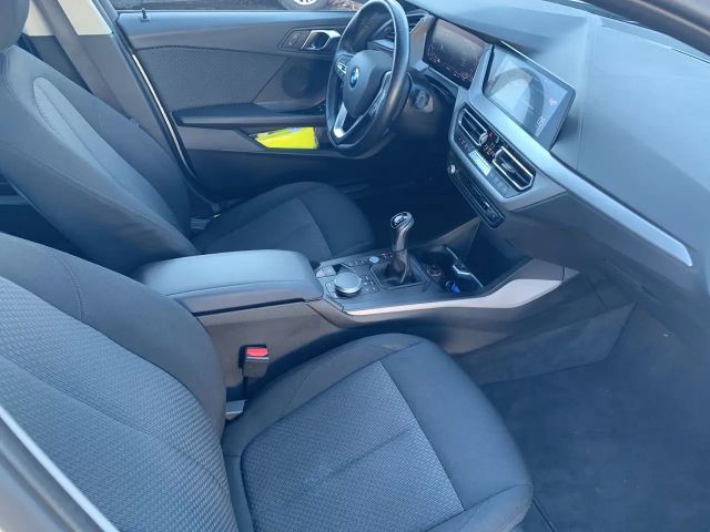 BMW 118 118i Advantage pakket Sedan