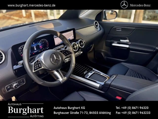 Mercedes-Benz GLA 200 Progressive