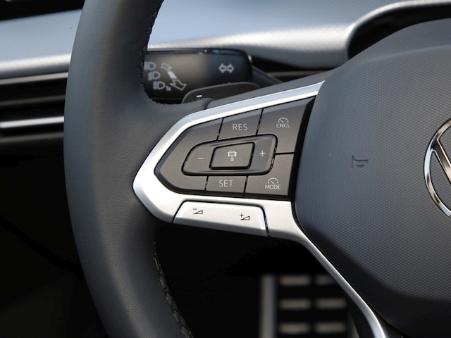 Volkswagen Golf 2.0 TDI DSG Life Variant