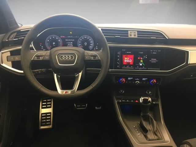 Audi Q3 35 TFSI S-Line