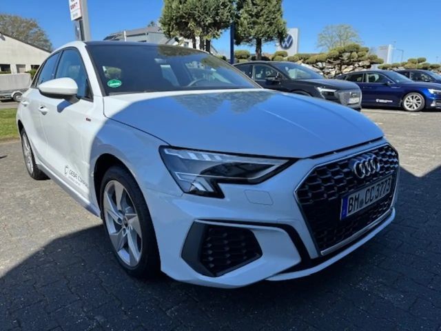 Audi A3 35 TDI S-Line Sedan Sportback