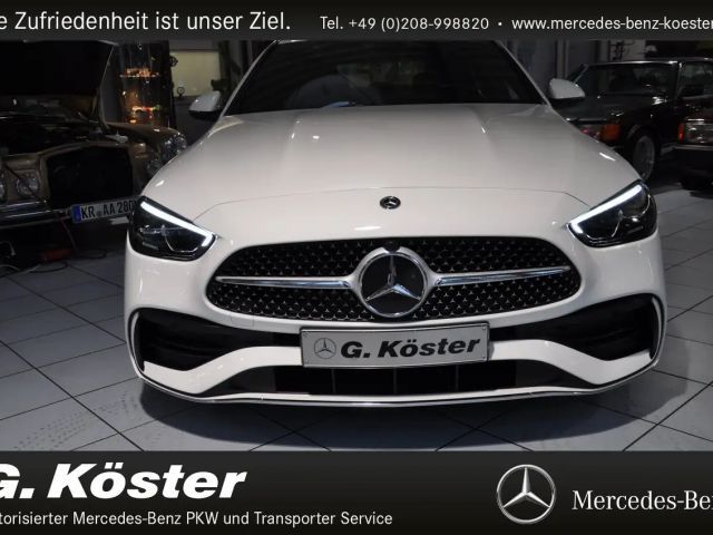 Mercedes-Benz C 200 AMG Line Sedan