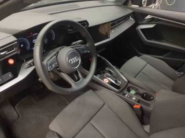 Audi A3 35 TDI S-Line S-Tronic Sportback