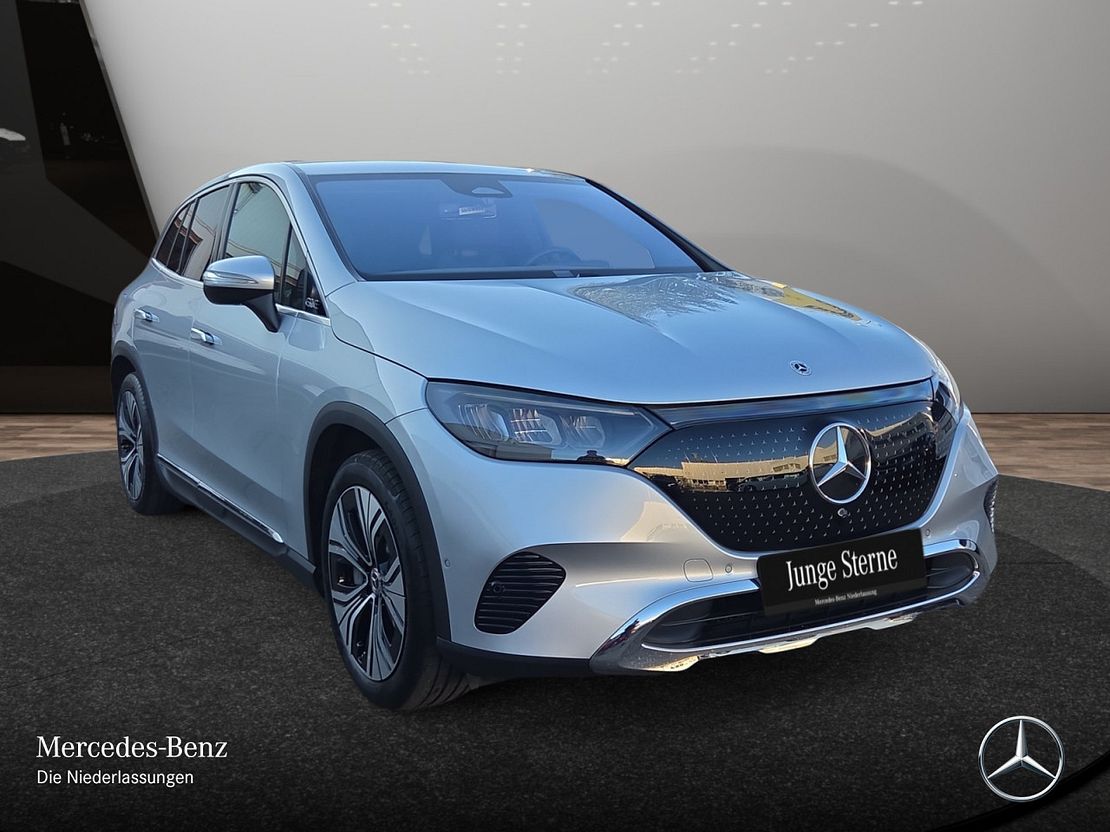 Mercedes-Benz EQE SUV 300