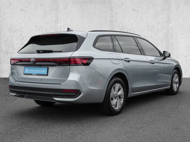 Volkswagen Passat 1.5 eTSI DSG