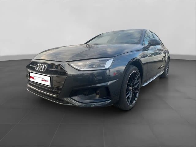 Audi A4 30 TDI S-Line Sedan