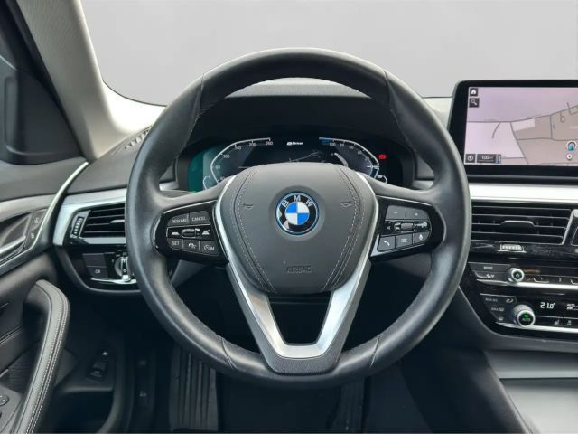 BMW 530 530e Touring