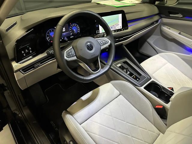 Volkswagen Golf 2.0 TSI DSG Style